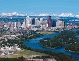 Rocky Mountains len hodinu cesty od Calgary