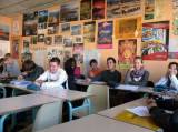 Studenti na hodine v Institut St Christophe