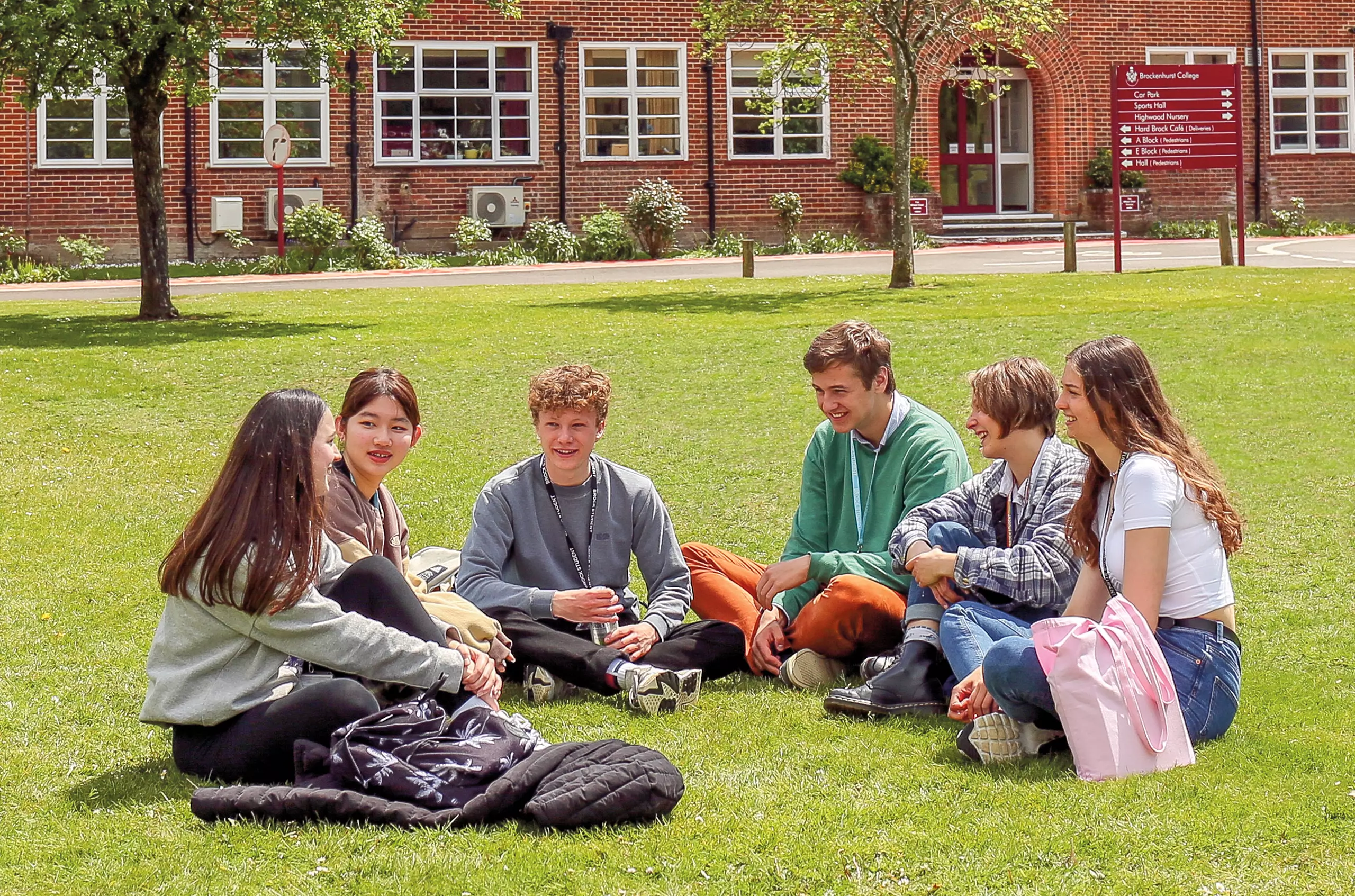 Stredoškolský pobyt v Brockenhurst, Veľká Británia, Špičková stredná škola v národnom parku – Brockenhurst College